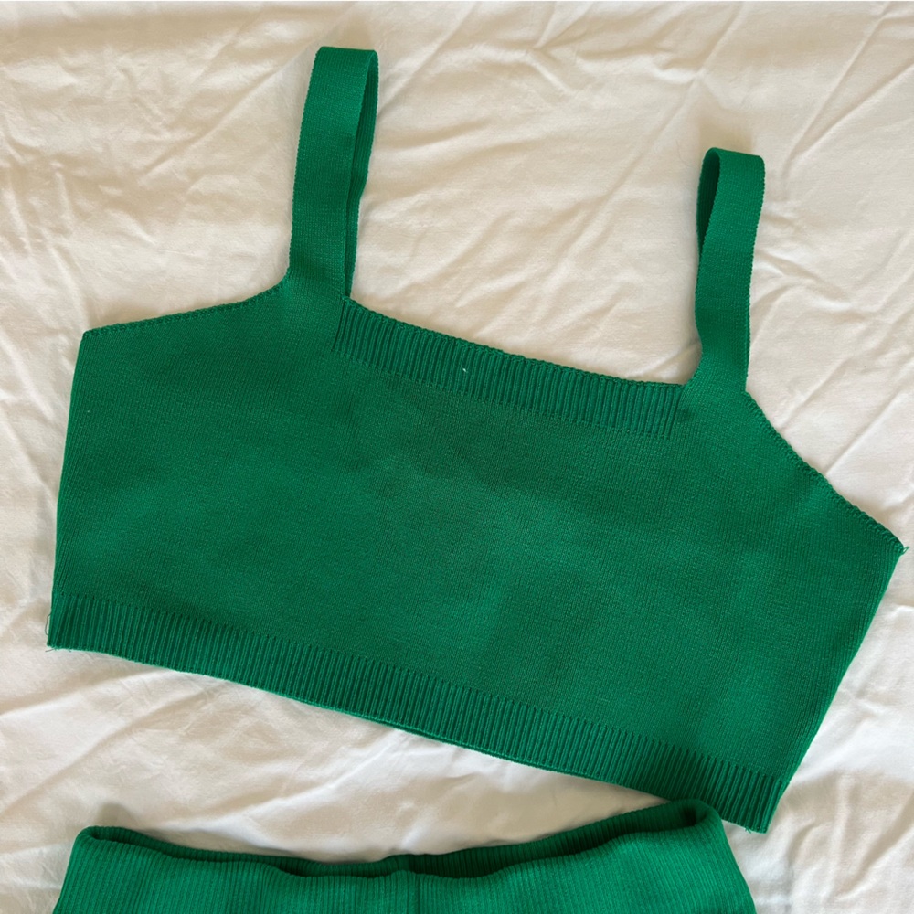 Green set - Picture 2 of 4
